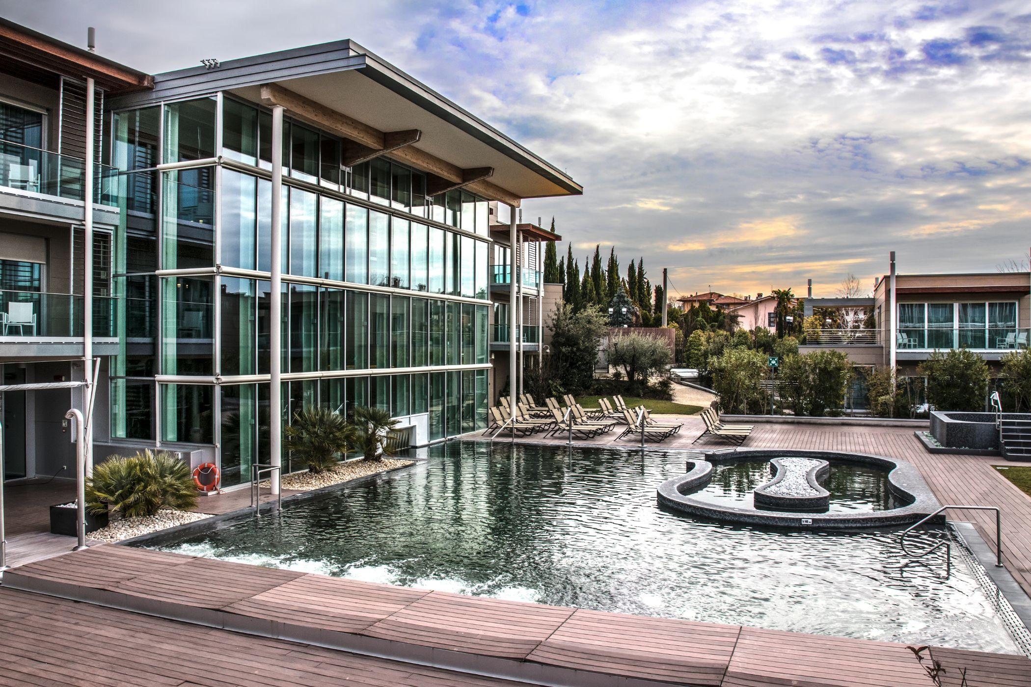Aqualux Hotel Spa Suite & Terme Bardolino Zewnętrze zdjęcie