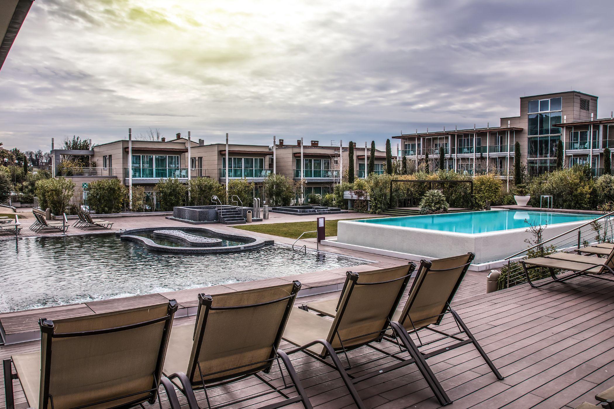 Aqualux Hotel Spa Suite & Terme Bardolino Zewnętrze zdjęcie