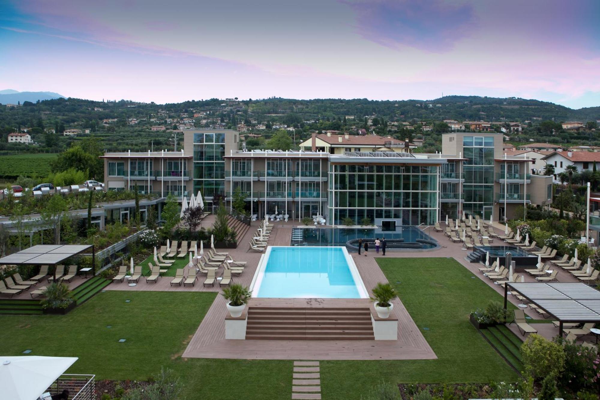 Aqualux Hotel Spa Suite & Terme Bardolino Zewnętrze zdjęcie